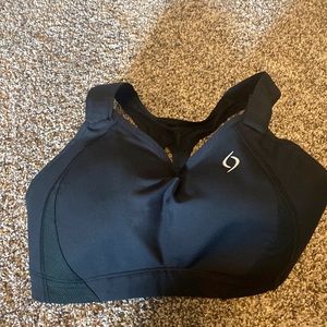 Black high impact sports bra